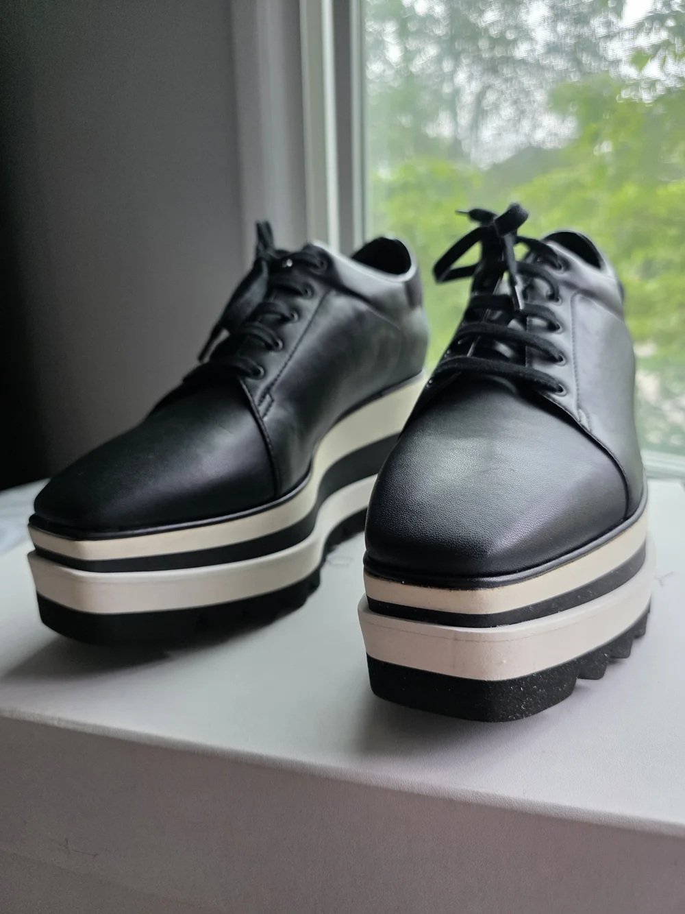 Stella McCartney Sneak-Elyse Platform Sneakers size 8